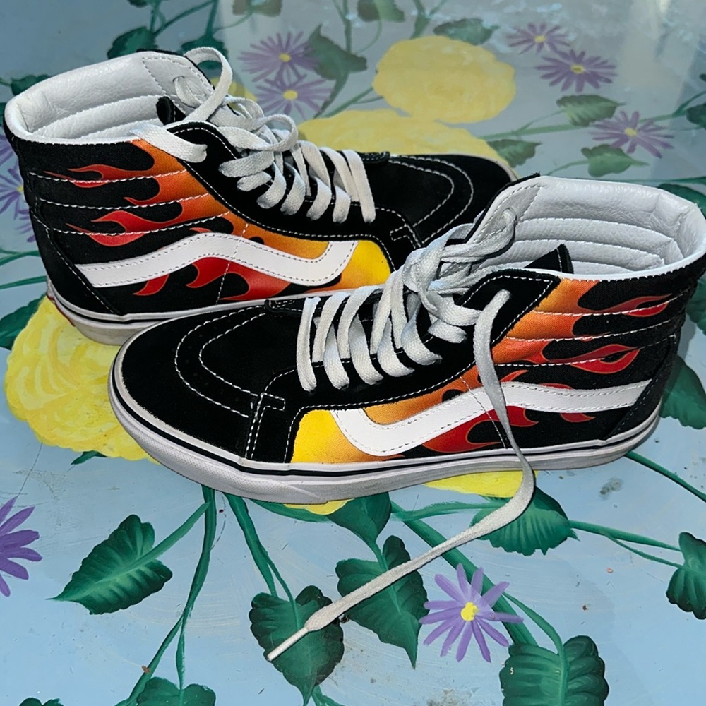 Vans Hi top flames